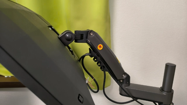 NB-ERGONOMIC-H100-G-モニターアーム製品画像②