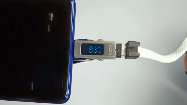 PZOZ 4 in 1 USBケーブル充電表示