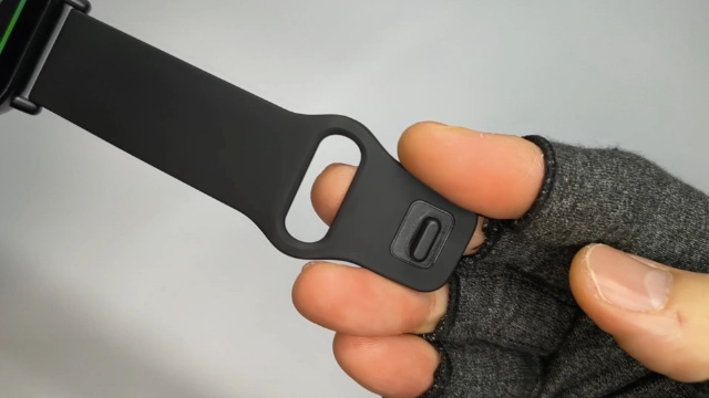 Redmi Watch 5 Active 付属ベルトストラップの質感画像