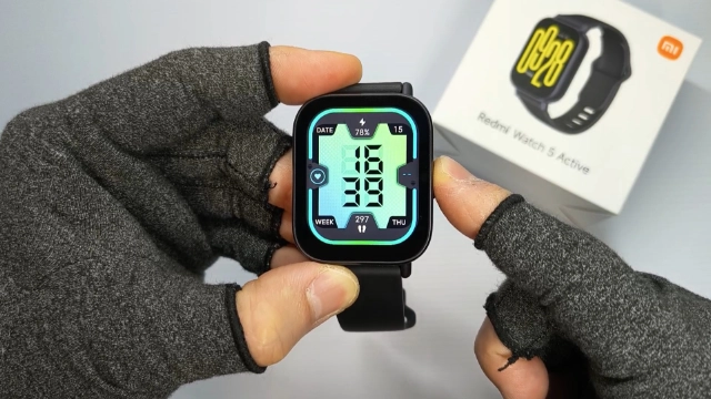 Redmi Watch 5 Active 一番明るい